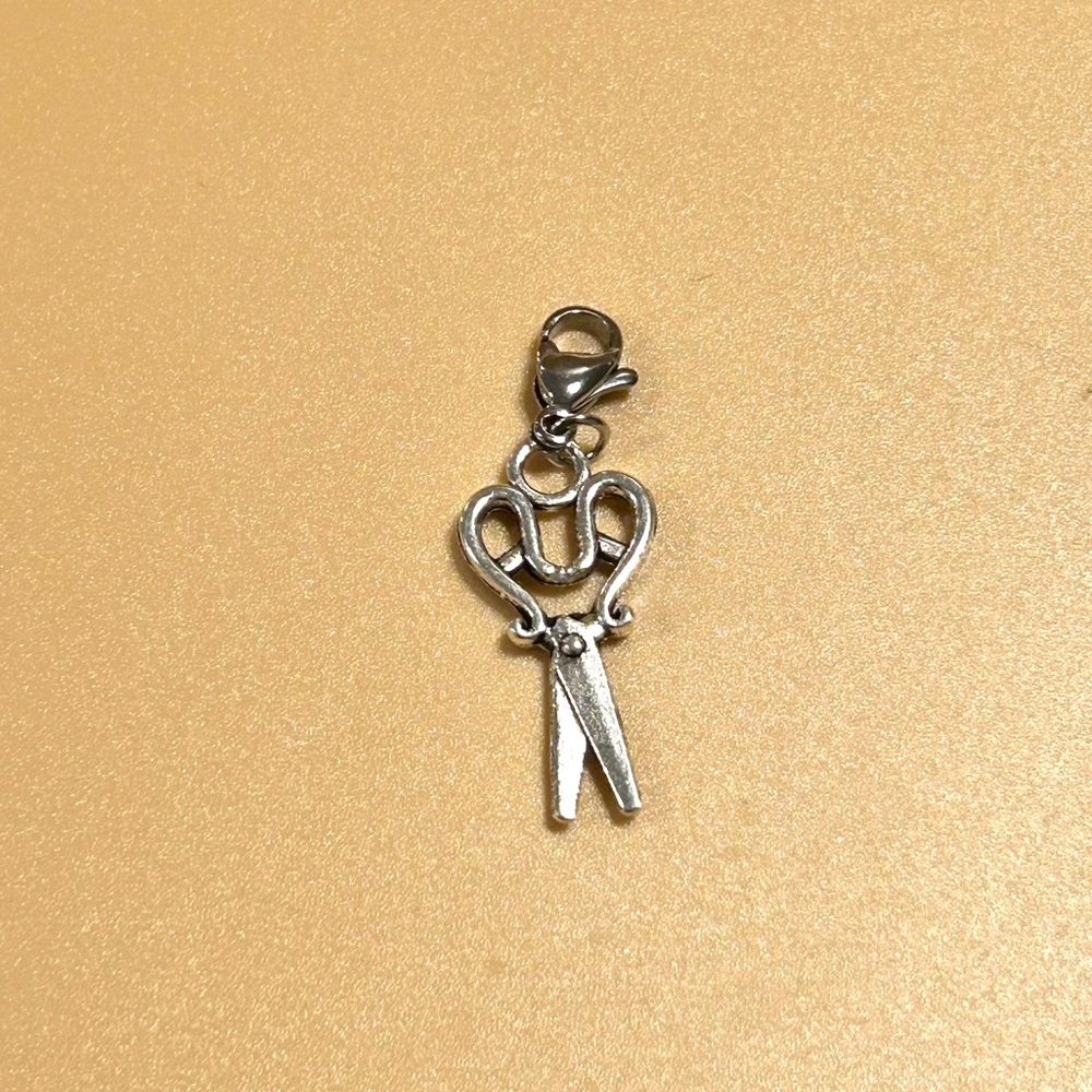 Scissors ✂️ Charm